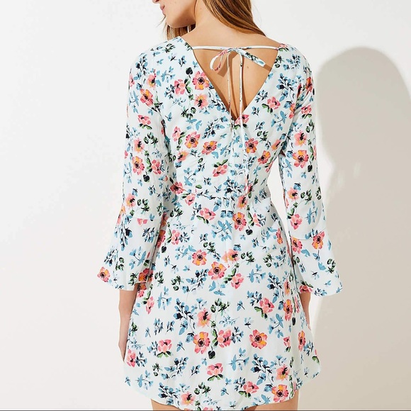 LOFT Dresses & Skirts - Loft Floral Tie Back Bell Sleeve Dress NEW